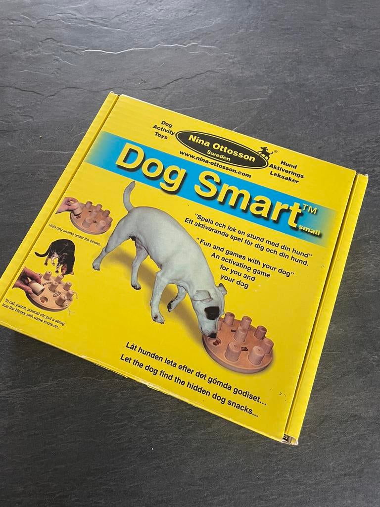 Nina Ottosson Dog Smart, Dieren en Toebehoren, Ophalen of Verzenden, Intelligentiespeelgoed