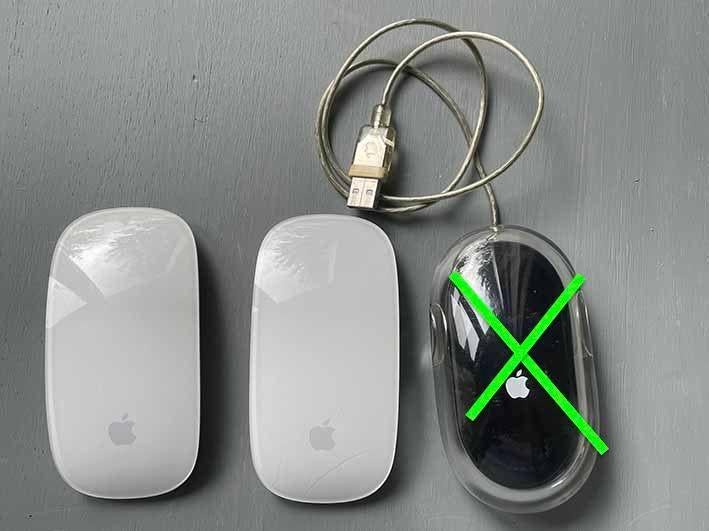 Apple Magic Mouse, Computers en Software, Muizen, Gebruikt, Muis, Linkshandig, Rechtshandig, Draadloos, Ergonomisch, Ophalen of Verzenden