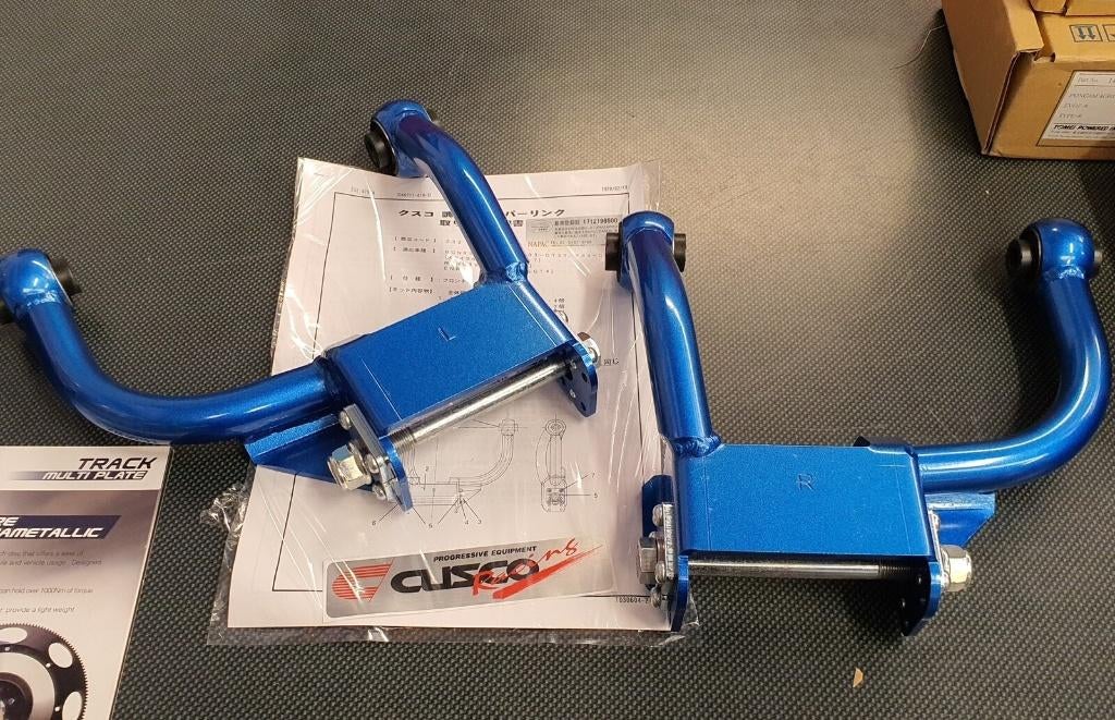 Cusco front camber set - Nissan Skyline R33 R34 Stagea, Ophalen of Verzenden