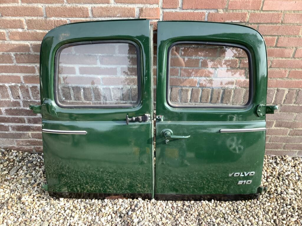 Achterdeur links rechts set achterdeuren Volvo Duett 210 445, Gebruikt, Deur, Ophalen of Verzenden, Achter