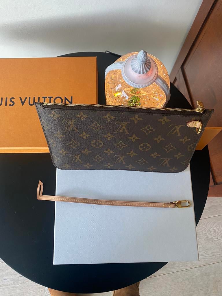 Louis Vuitton Neverfull GM pouch / clutch orgineel, Ophalen of Verzenden, Zo goed als nieuw, Bruin, Avondtasje