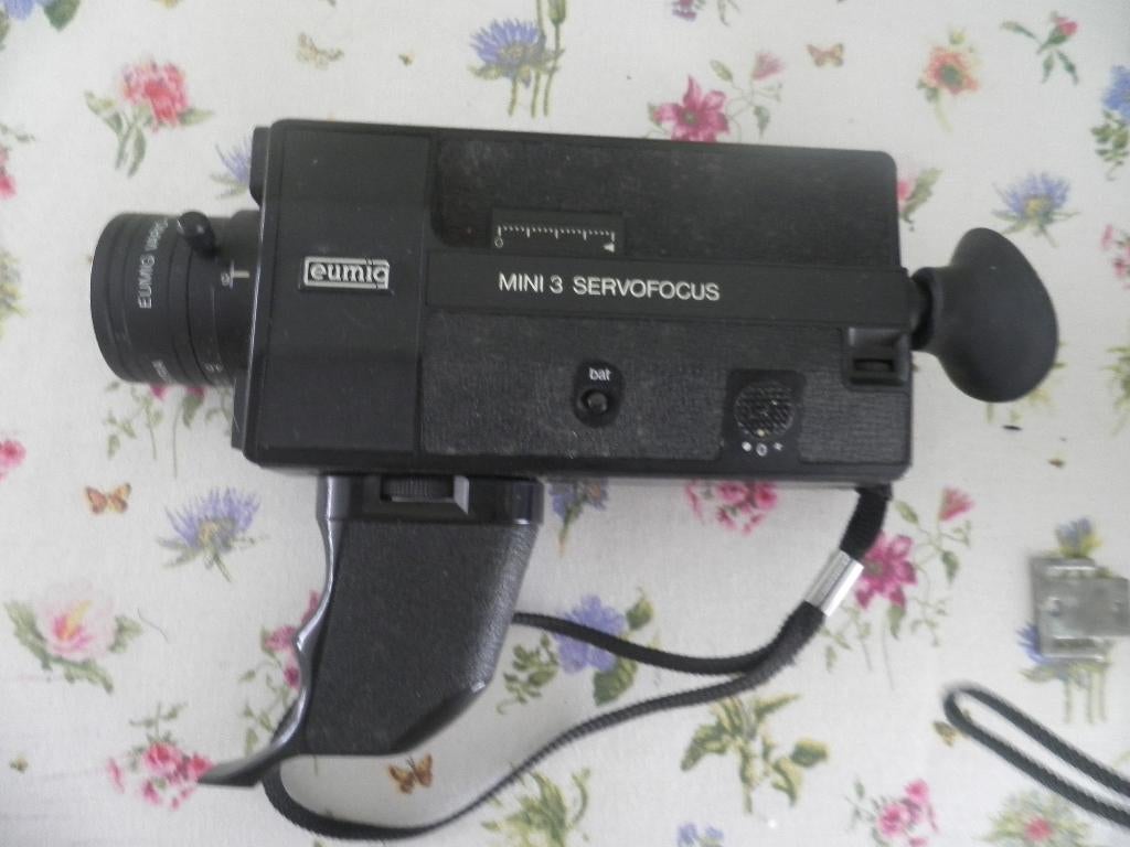 Filmcamera Eumig mini 3 servofocus, Ophalen of Verzenden, 1960 tot 1980, Filmcamera
