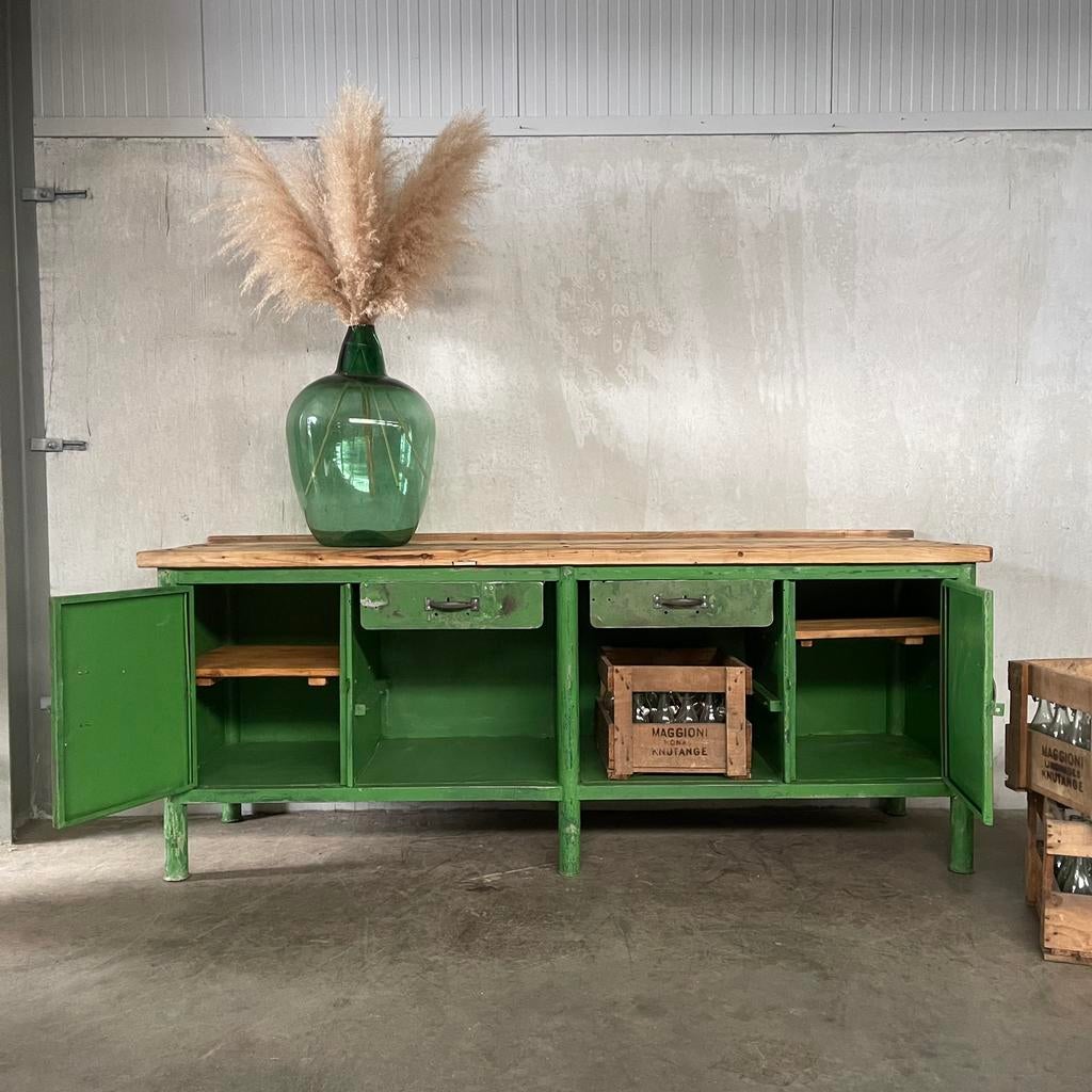 Vintage werkbank, oude groene toonbank, oud dressoir, Ophalen