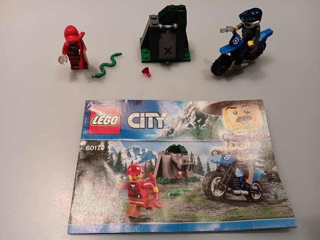 Lego City 60170 - Bergpolitie Achtervolging, Ophalen of Verzenden, Zo goed als nieuw, Complete set, Lego