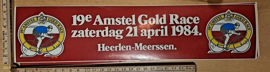 Vintage sticker 19de Amstel Gold race 1984 Heerlen Meerssen, Ophalen of Verzenden, Zo goed als nieuw