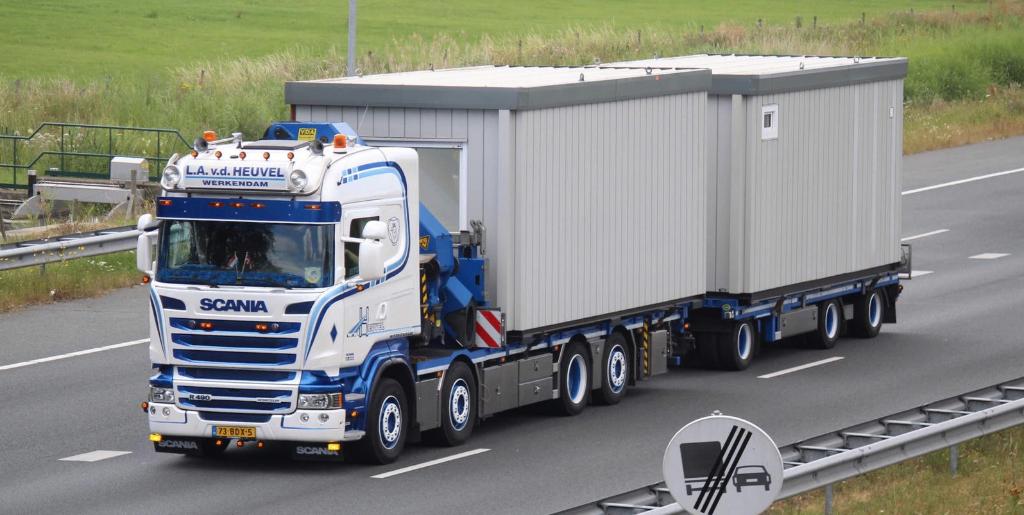 Zeer Luxe Woonunits te Huur, Ophalen