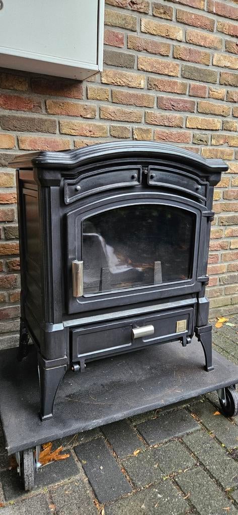 Nestor Martin C80 Houtkachel, Houtkachel, Ophalen of Verzenden, Zo goed als nieuw, Vrijstaand