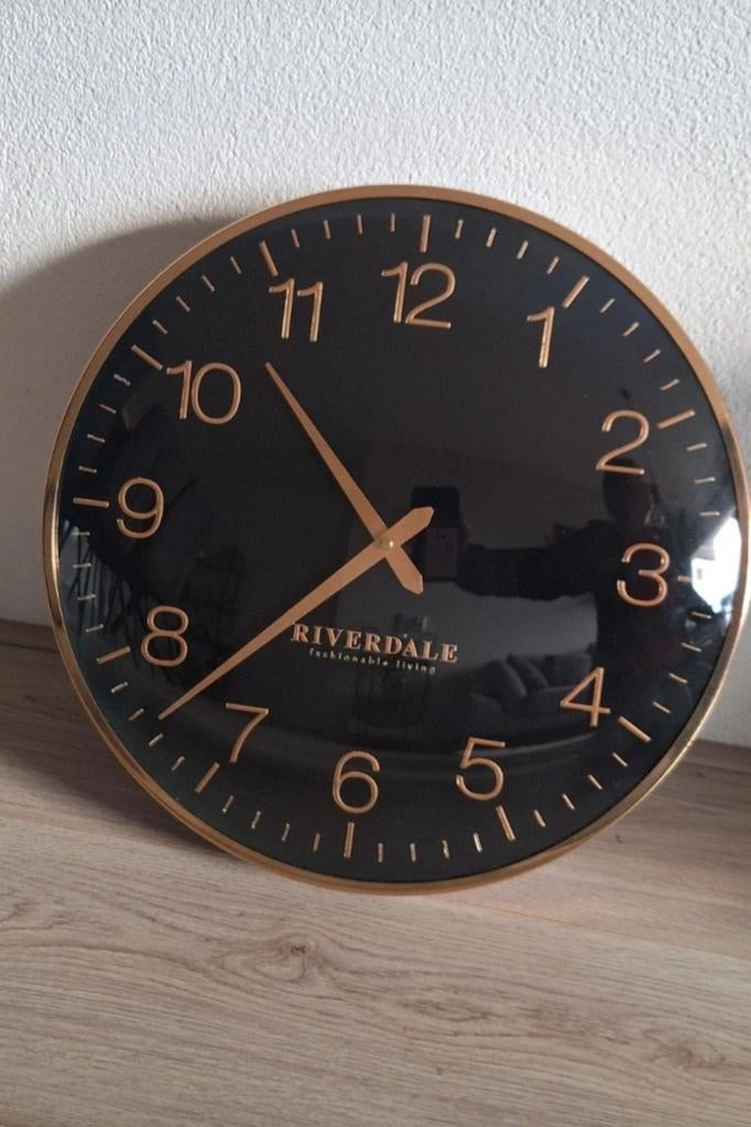 Riverdale Wandklok - Stijlvol Design, Ophalen, Gebruikt, Analoog, Wandklok