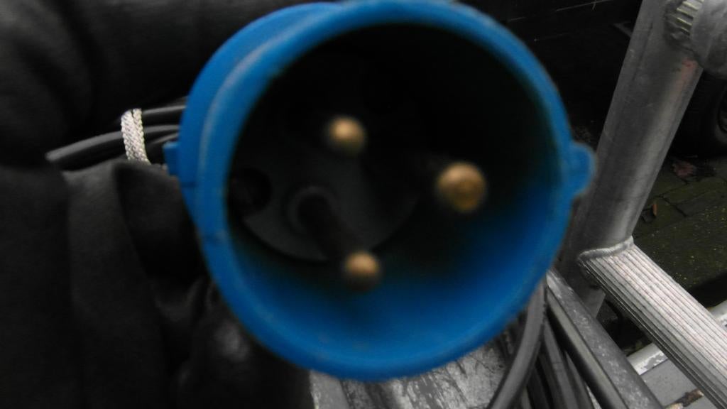 camping kabel 20 meter, Doe-het-zelf en Verbouw, Elektra en Kabels, Ophalen, Nieuw, Kabel of Snoer