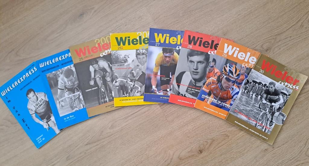 8 jaargangen van het tijdschrift Wielerexpress, Ophalen of Verzenden, Gelezen, Sport en Vrije tijd