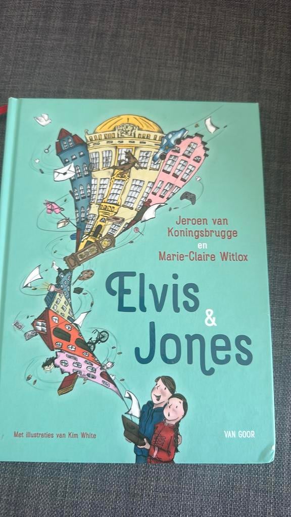 Elvis & Jones - Jeroen van Koningsbrugge, Boeken, Ophalen of Verzenden, Zo goed als nieuw, Fictie algemeen