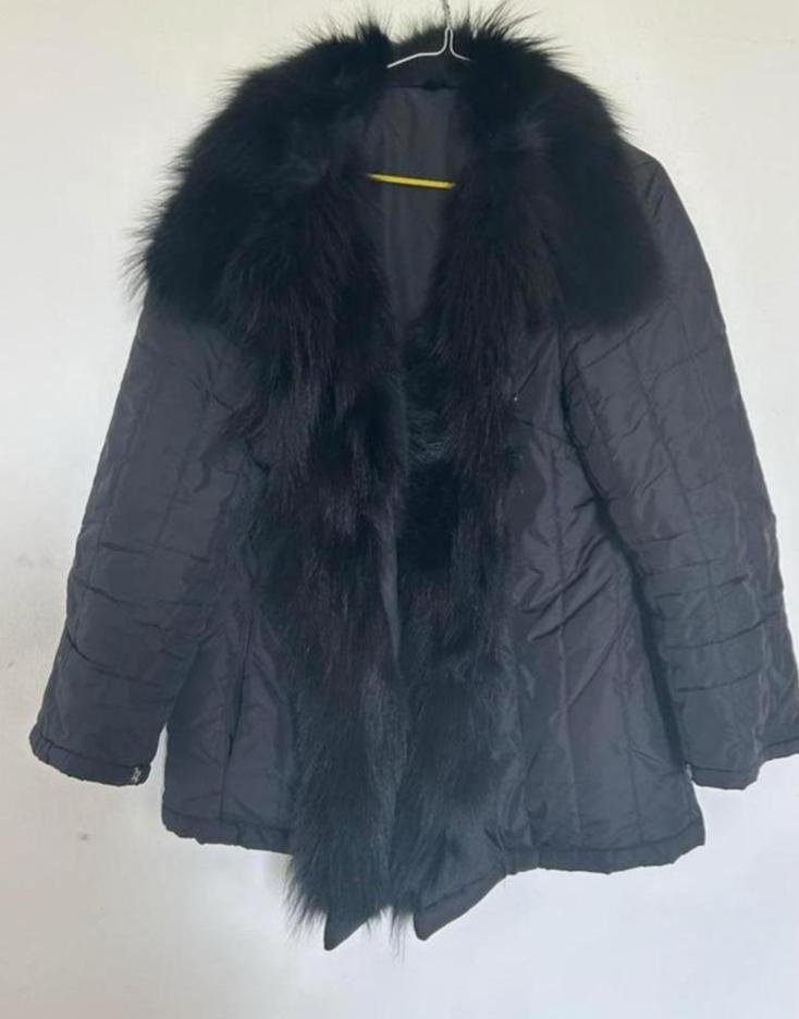 Hauber set van 2 met Blauwe vos bont, Kleding | Dames, Jassen | Winter, Zo goed als nieuw, Maat 42/44 (L), Zwart, Ophalen