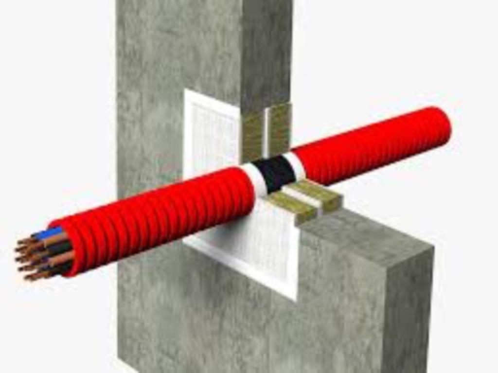 mantelbuis/ kabelbeschermingsbuis  0.72€ per meter, Ophalen, Pvc, 6 meter of meer, Overige typen