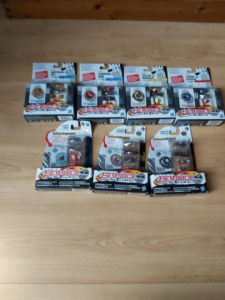 Beyblade beyblades nieuw (meerdere fotos), Verzamelen, Ophalen of Verzenden, Nieuw