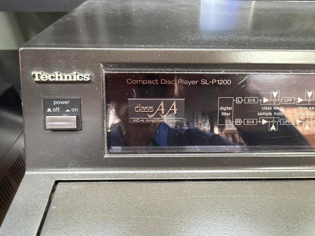 Professionele Technics SL-P1200 cd-speler, Op aanvraag, Ophalen of Verzenden, Technics, Volgt
