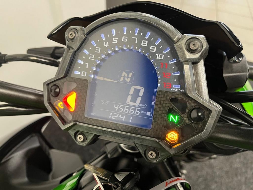 Kawasaki Z 900 (bj 2018) - foto 2