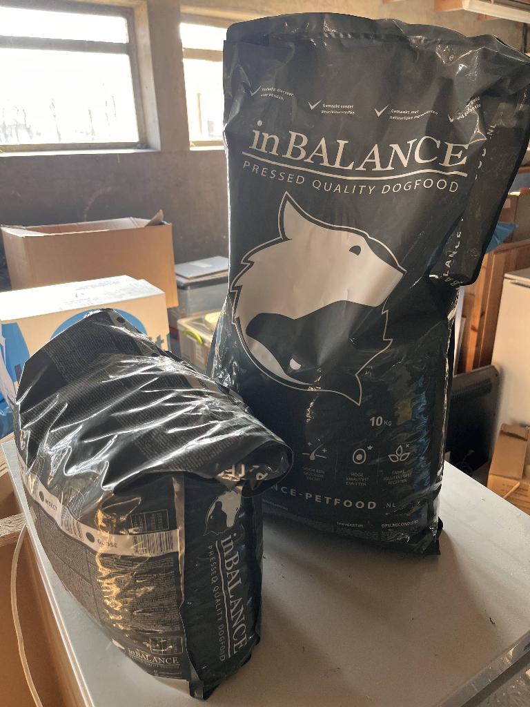 Hondenvoer, puppy voer, puppie brokken, Ophalen, Hond