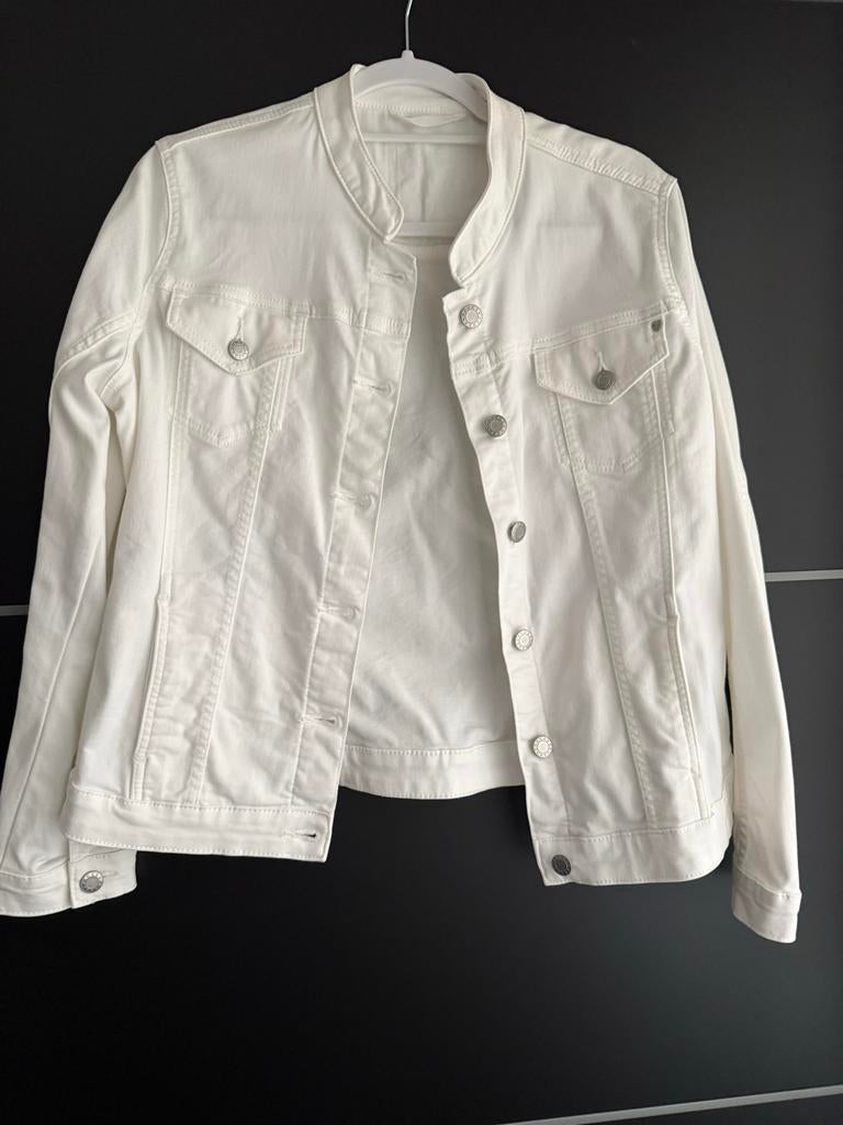 Bonita spijkerjas wit maat 44, Kleding | Dames, Ophalen, Nieuw, Maat 42/44 (L), Wit