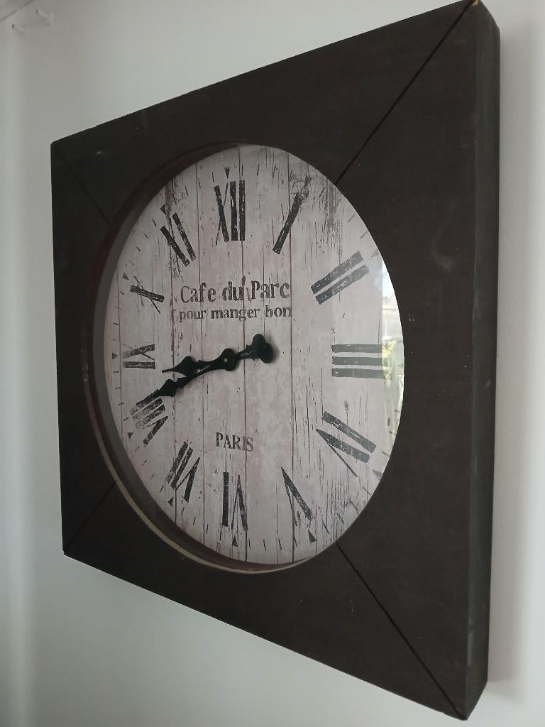 Klok groot, Ophalen, Wandklok