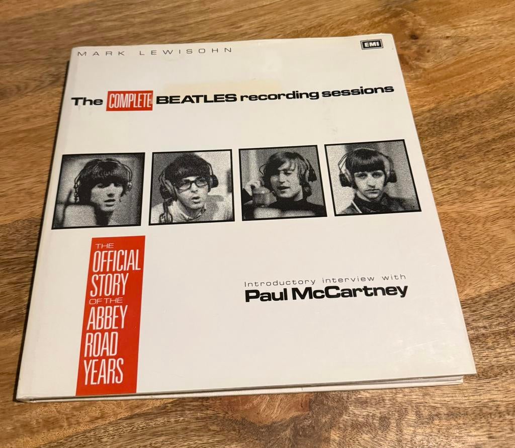 - The Beatles - The complete Beatles recordings sessions, Boeken, Ophalen of Verzenden, Zo goed als nieuw, Fotografen