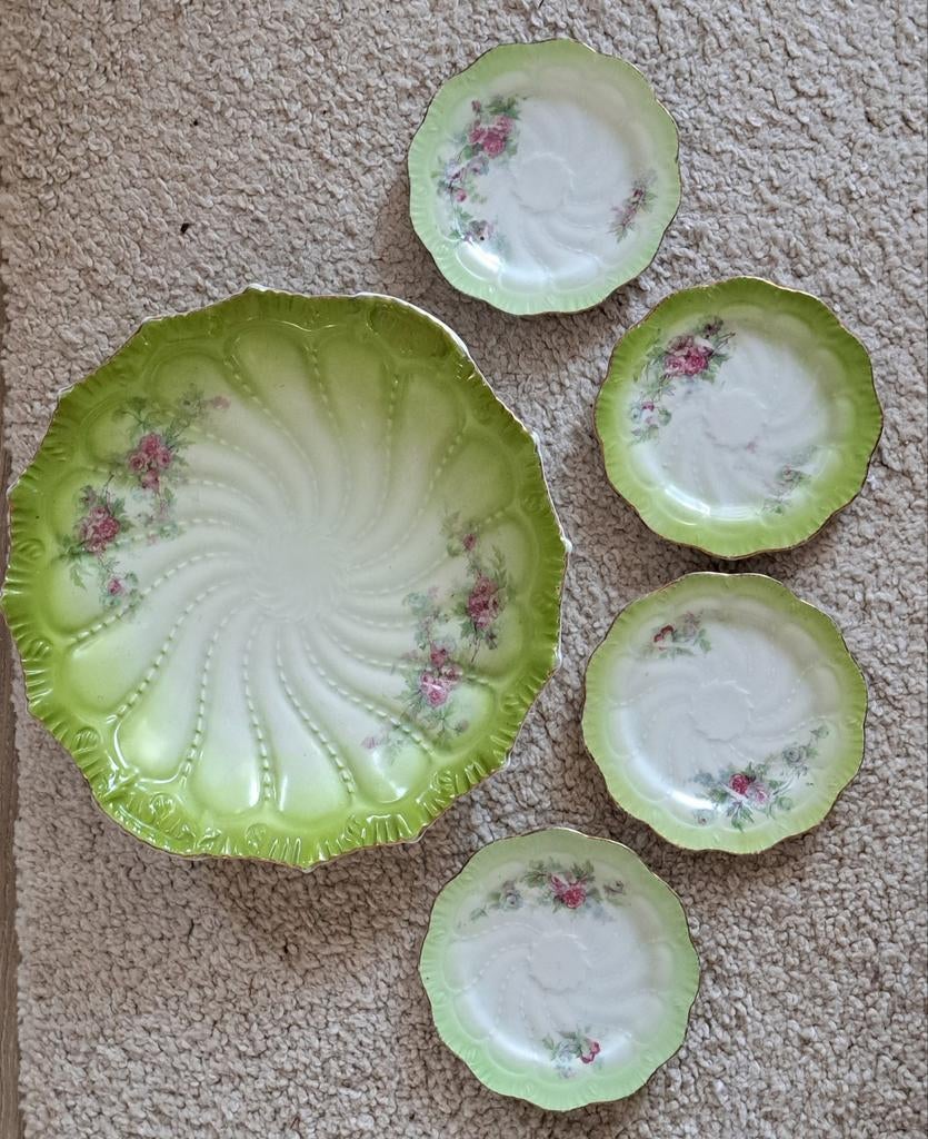 Vintage saladeschaal met 4 bordjes, groen met rozen, Ophalen of Verzenden