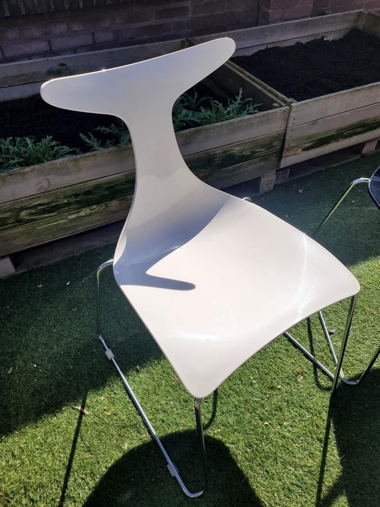 4 Delfy designstoelen, Huis en Inrichting, Ophalen, Wit, Metaal, Twee
