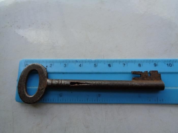 Bodemvondst oude ijzeren Sleutel, Ophalen of Verzenden