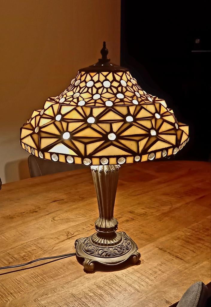 Unieke, handgemaakte Tiffany lamp, tafellamp, Ophalen, Overige materialen, 50 tot 75 cm, Zo goed als nieuw