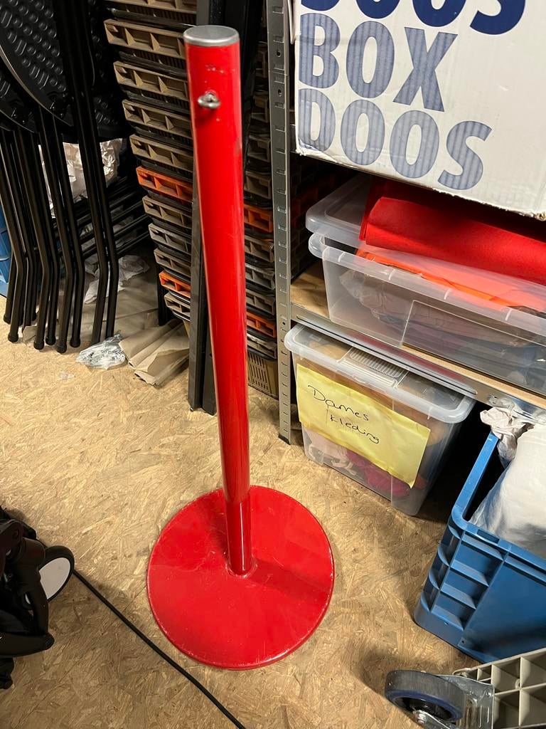 Rode paal met zware voet | 6 stuks |, Ophalen of Verzenden, Gebruikt