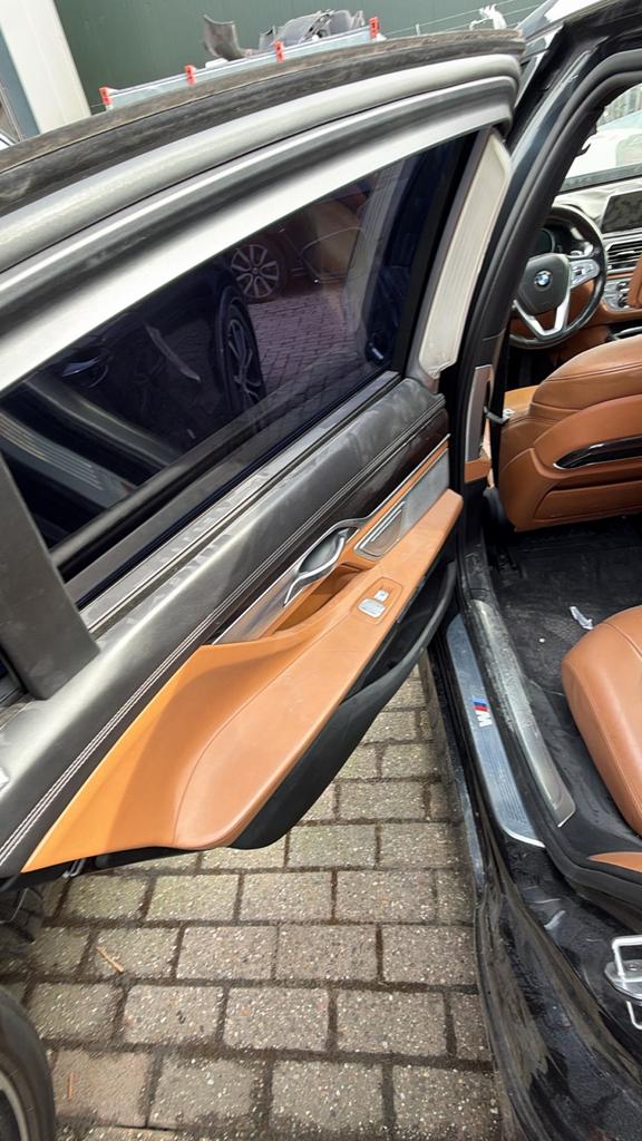 BMW 750Li - Koelerschade, Automaat, 4395 cc, Ophalen of Verzenden, Sedan