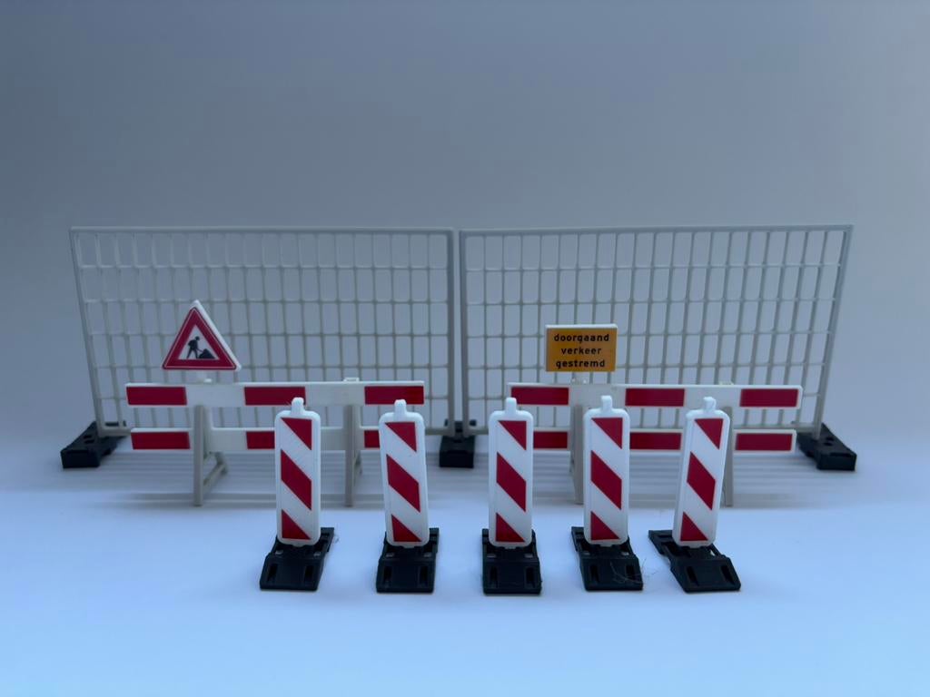 Complete wegafzettinsset schaal 1:32 AWL3D, Hobby en Vrije tijd, Modelbouw | Figuren en Diorama's, Nieuw, Diorama, Groter dan 1:35