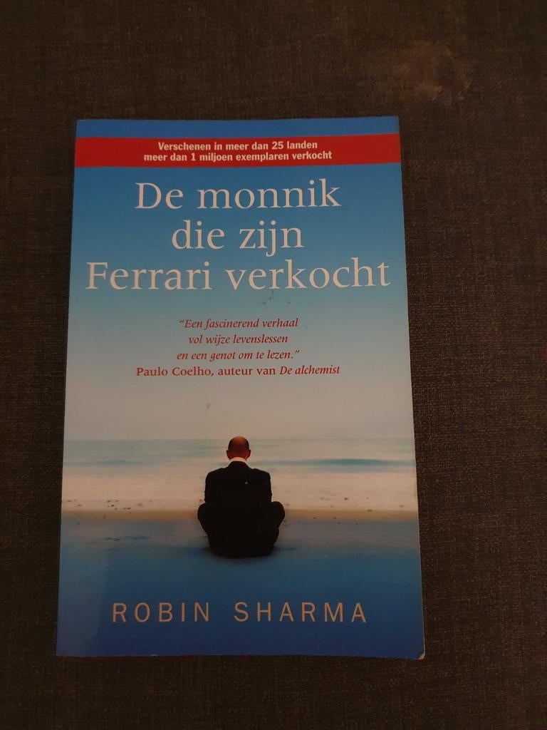 R.S. Sharma - De monnik die zijn Ferrari verkocht, R.S. Sharma, Ophalen of Verzenden, Zo goed als nieuw