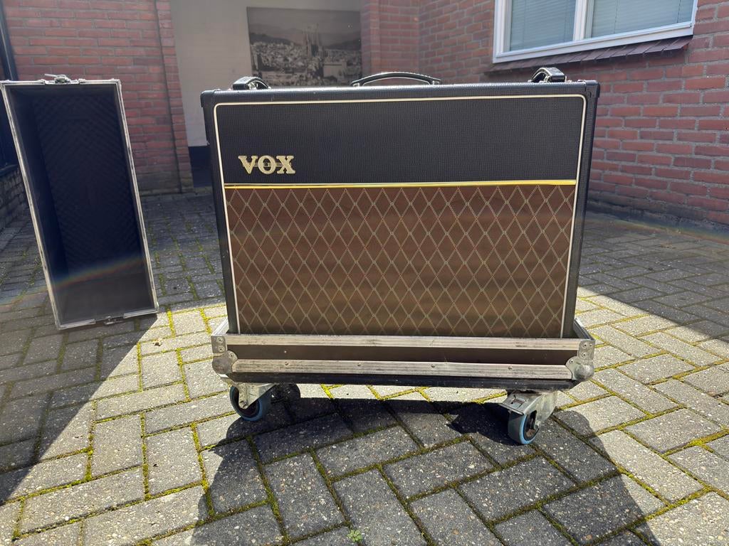 Vox AC30 C2 gitaarversterker inclusief flightcase, Muziek en Instrumenten, Versterkers | Bas en Gitaar, Gebruikt, Gitaar, Minder dan 50 watt