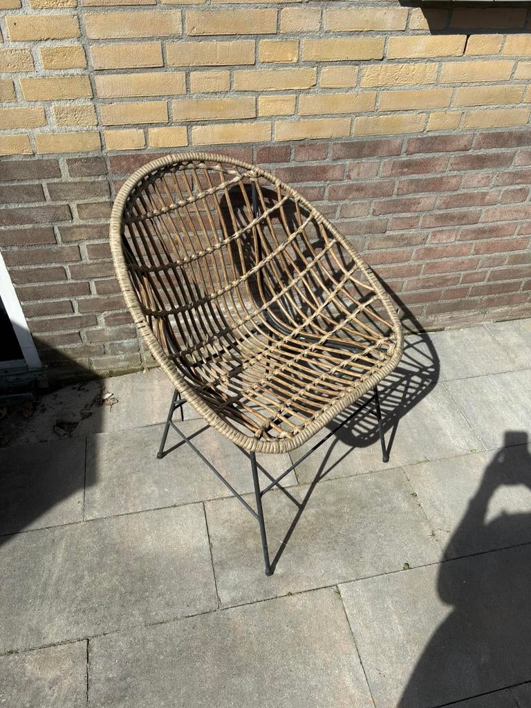 Tuinstoel, Ophalen, Zo goed als nieuw