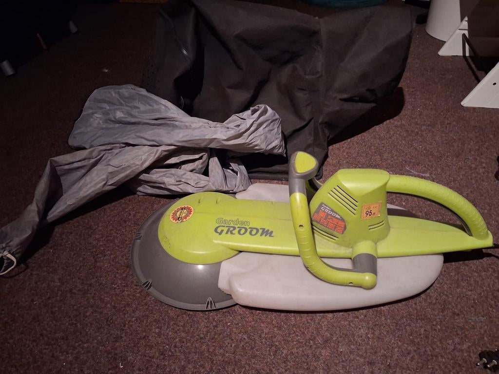 Heggenschaar, Tuin en Terras, Ophalen, Gebruikt, Elektrisch