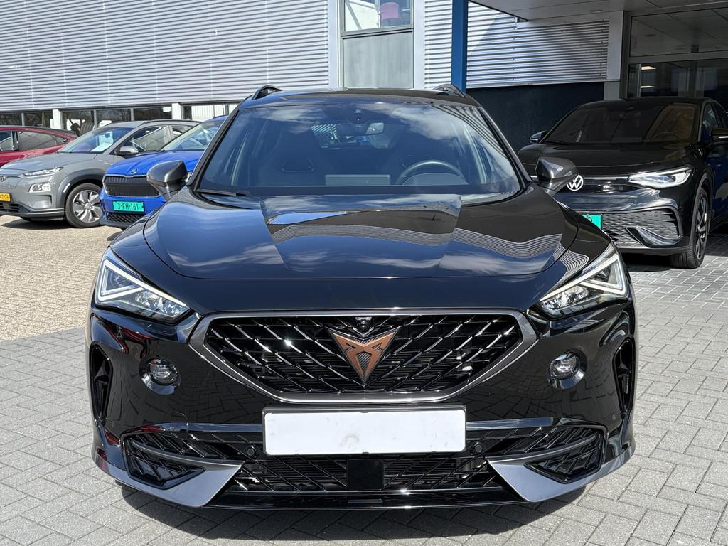 CUPRA Formentor 1.4 e-Hybrid VZ Performance | PHEV | 245pk |, Stof, Gebruikt, 4 cilinders, Formentor