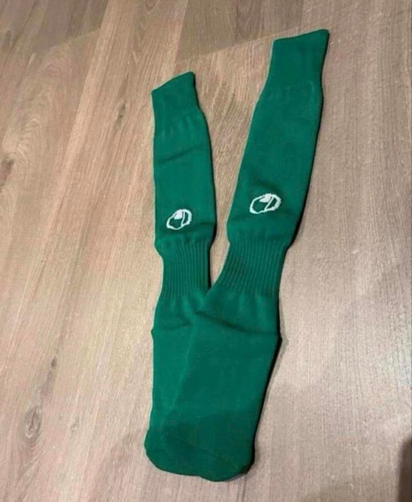 Uhlsport groene voetbalsokken maat 33-36, Sport en Fitness, Ophalen of Verzenden, Nieuw