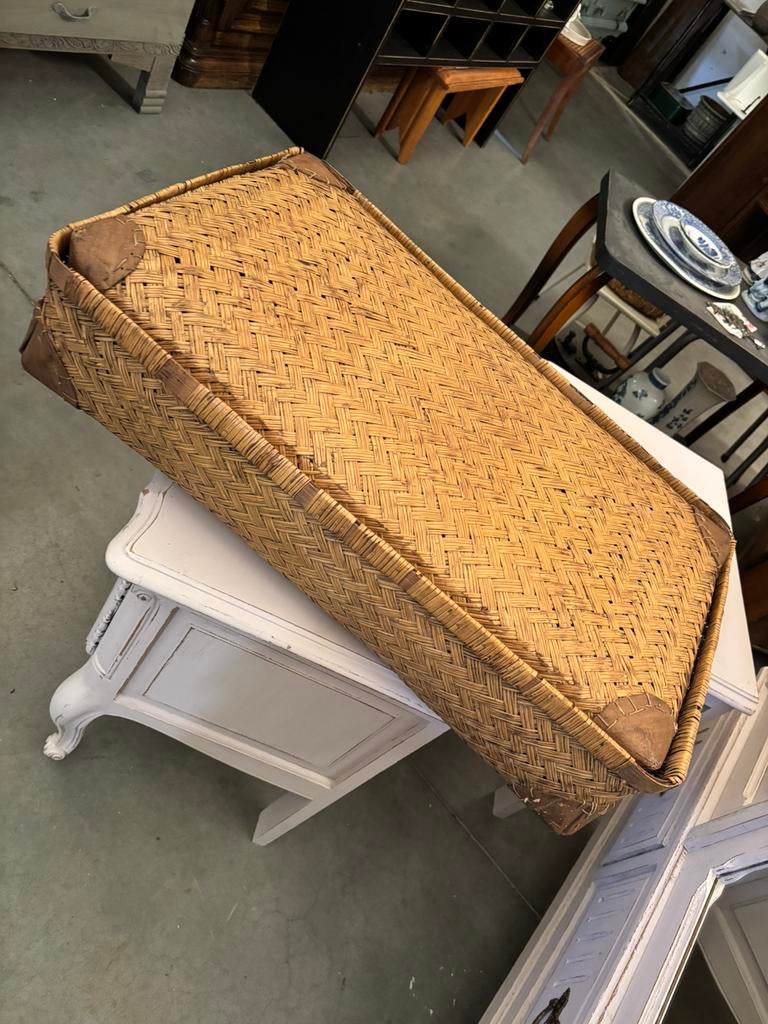 Vintage brocante mand, Studio Larilo, Gebruikt, Mand, Riet