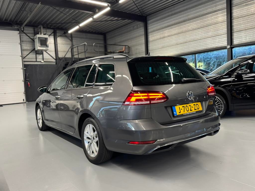 Volkswagen Golf Variant 1.6 TDI DSG Comfortline, Auto's, Gebruikt, 4 cilinders, 116 pk, 140 €/maand