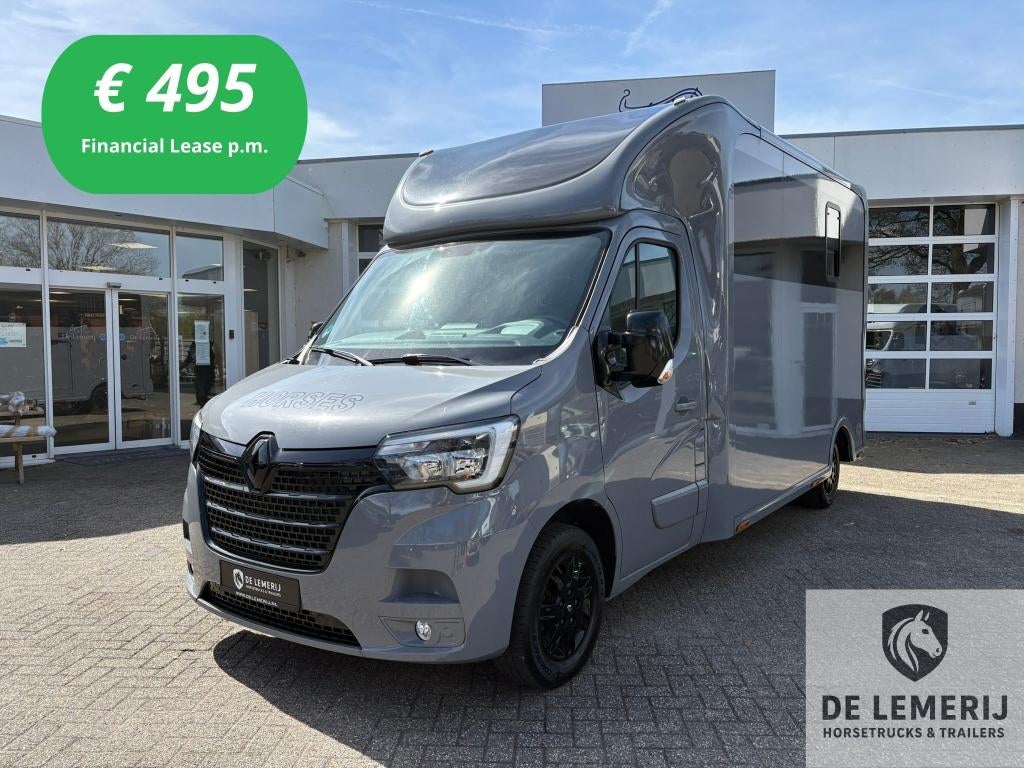 Renault Master Automaat Sodiak Nubia Hengstenuitvoering 2022, Dieren en Toebehoren, Paarden en Pony's | Trailers en Aanhangwagens