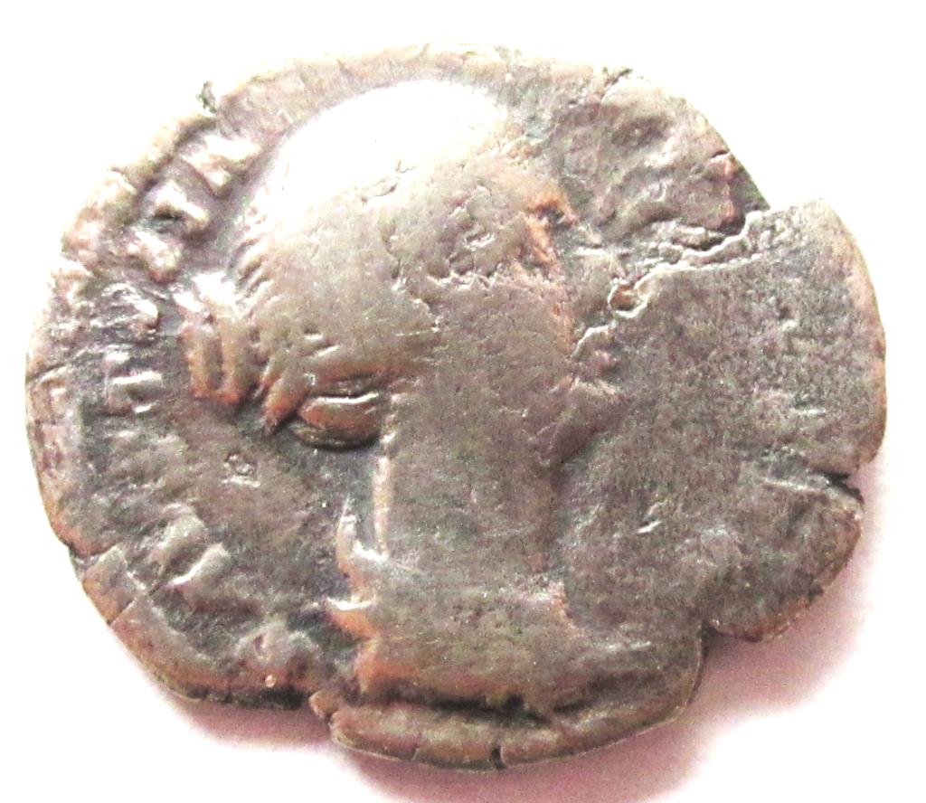 Romeinse zilveren denarius van Faustina II, Ophalen of Verzenden, Overige landen, Losse munt