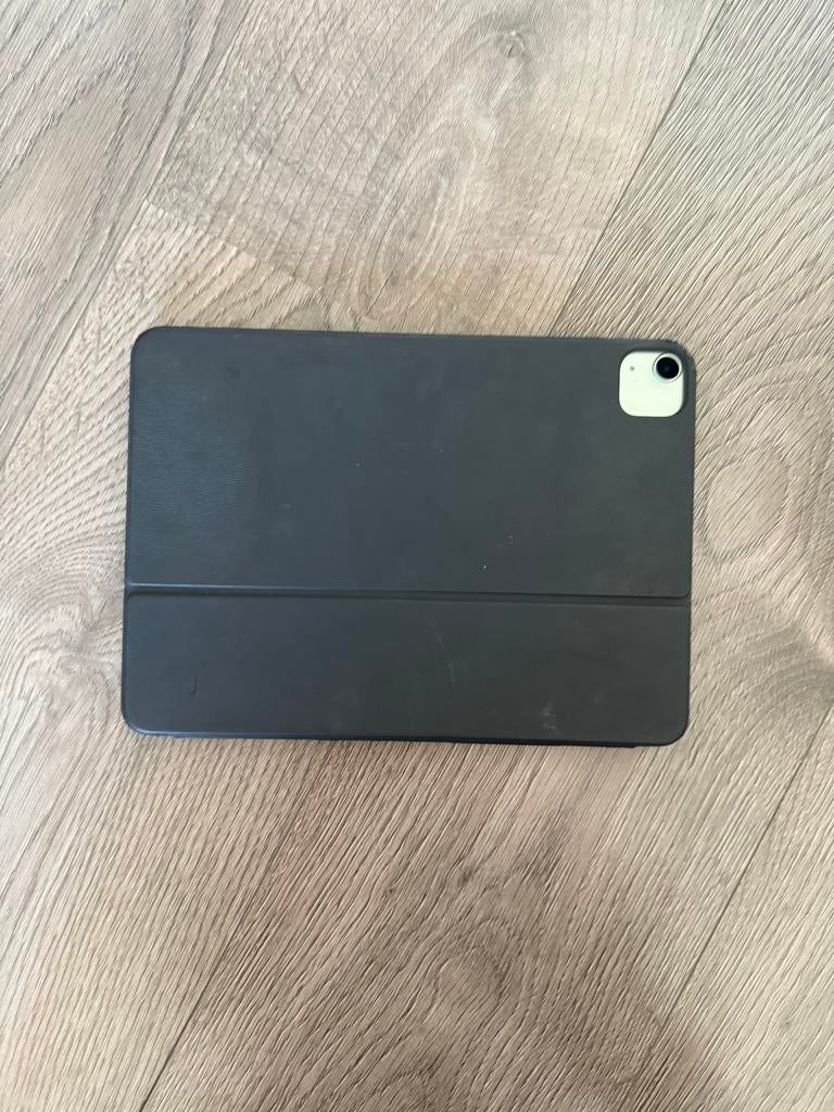 iPad 8e generatie (32GB) met Apple Magic Keyboard, Computers en Software, Apple iPads, 10 inch, Gebruikt, 32 GB, Apple iPad