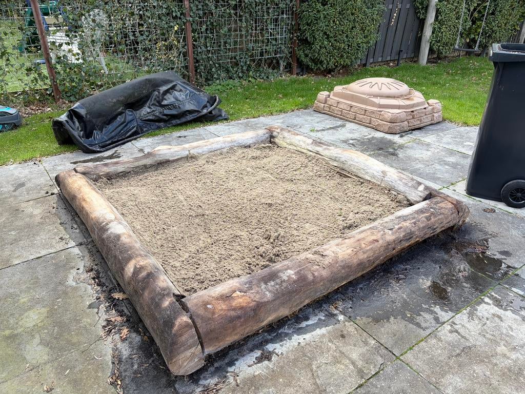 Hout grote zandbak robinia 200 x 200  Outdoor Toys Krimpen, Kinderen en Baby's, Speelgoed | Buiten | Zandbakken, Gebruikt, Ophalen