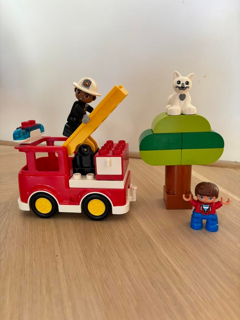 Lego duplo brandweertruck brandweer 10901 compleet als nieuw, Ophalen of Verzenden, Zo goed als nieuw, Duplo