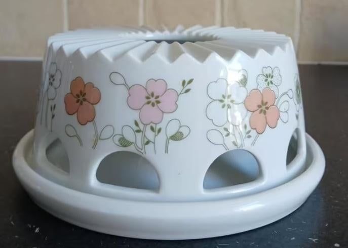 Arzberg theelicht 2-delig met bloemenmotief, Overige typen, Ophalen of Verzenden, Zo goed als nieuw, Overige stijlen