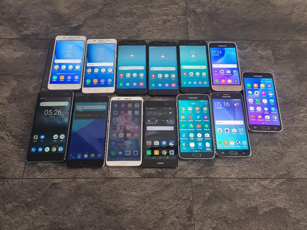 te koop 13 Samsung Galaxy J5 - SM-J530f 2016, 16 GB, Ophalen, Gebruikt, Zwart