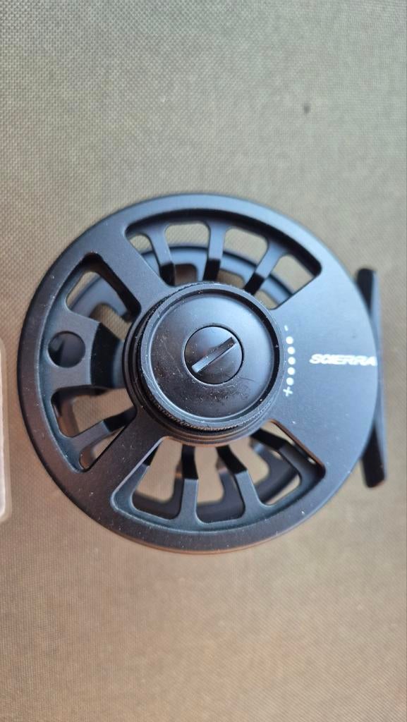 Scierra vliegvis reel nieuw Track 2 5/6, Watersport en Boten, Ophalen of Verzenden