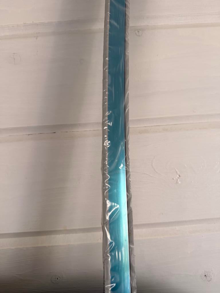 Ikea fixa keukenplint grijs  mettalic 196cm, Ophalen, Nieuw, 25 tot 50 cm, Grijs