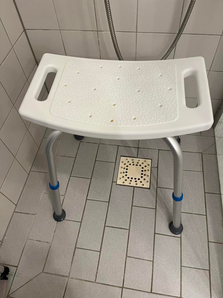 Stoeltje voor in de douche 20 euro, Ophalen of Verzenden, Zo goed als nieuw