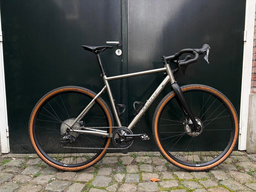 Pilot Scram titanium gravelbike, Fietsen en Brommers, Fietsen | Racefietsen, 28 inch, 10 tot 15 versnellingen, Heren, Zo goed als nieuw